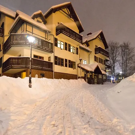 Szklarska Poręba dwupoziomowy, duży apartament z garażem i sauną Zewnętrze zdjęcie