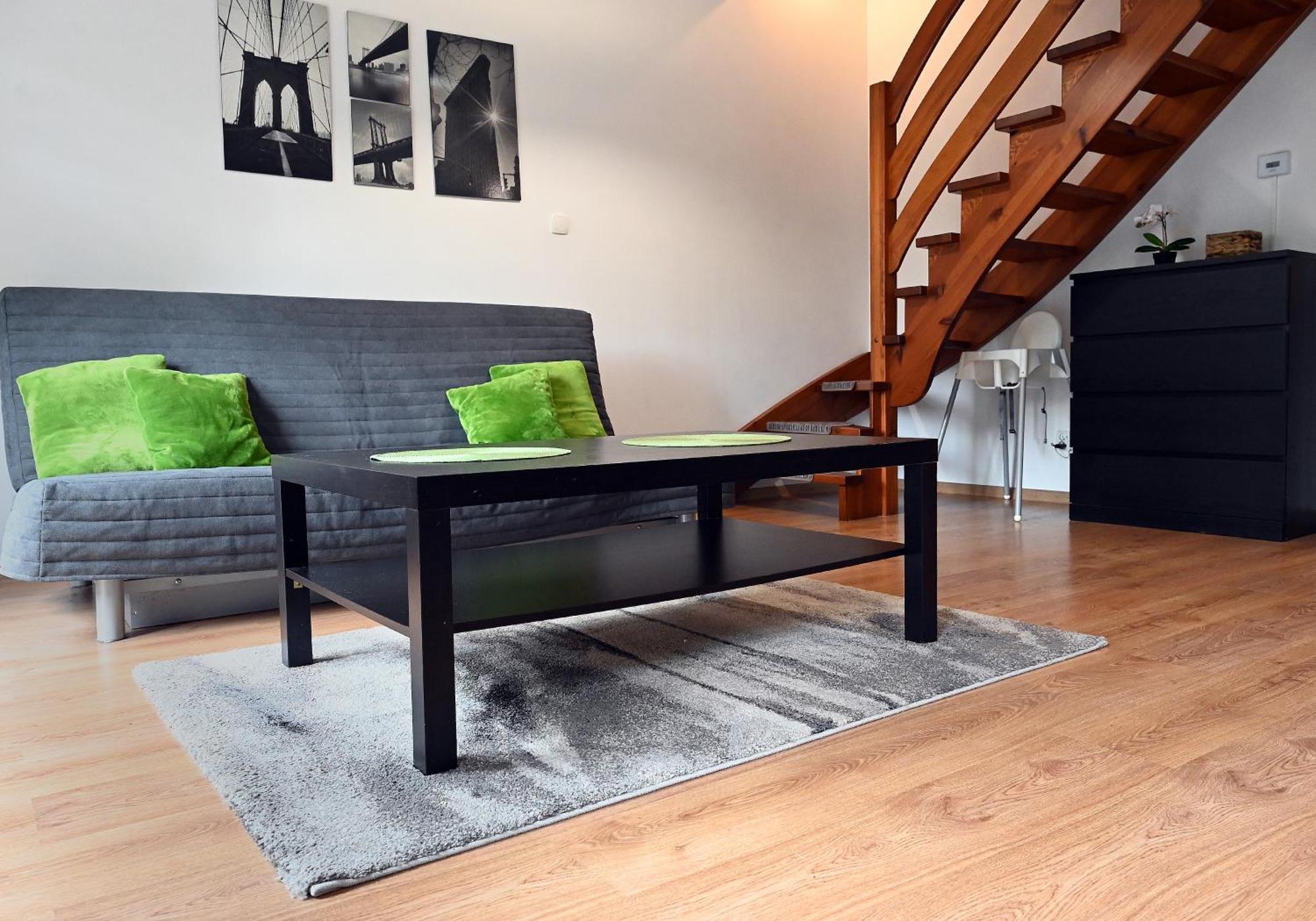 Apartament Dwupoziomowy, Duży Z Garażem I Sauną